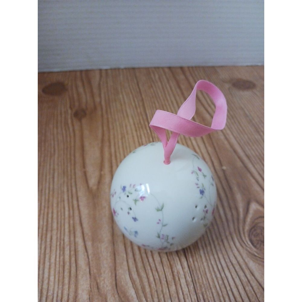 Vintage Floral Ceramic Bell Ornament‎ with Pink Ribbon Christmas Tree Decoration